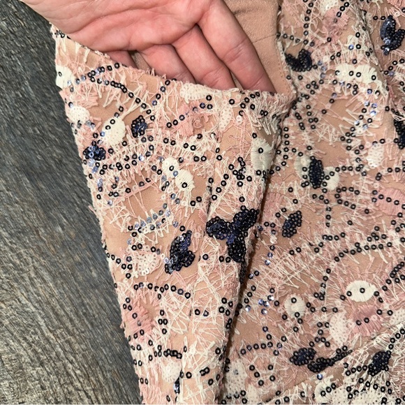 DRESS THE POPULATION light pink sequin Jill ruffle hem mini dress XS - Picture 5 of 10